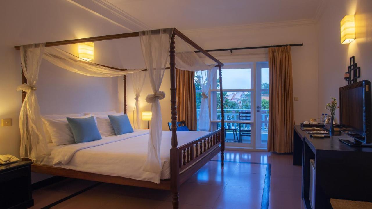 Amber Angkor Villa Hotel & Spa Ciudad de Siem Riep Exterior foto