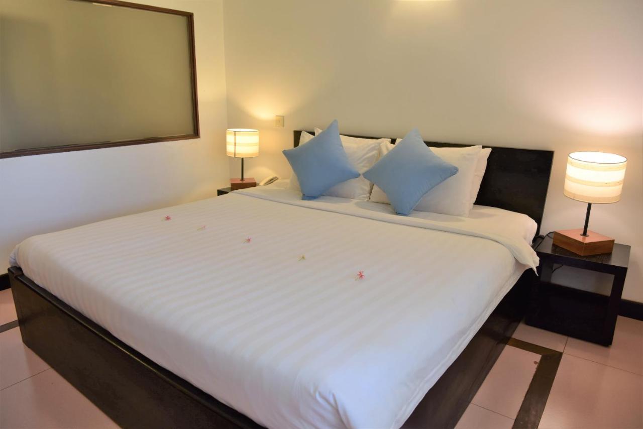 Amber Angkor Villa Hotel & Spa Ciudad de Siem Riep Exterior foto